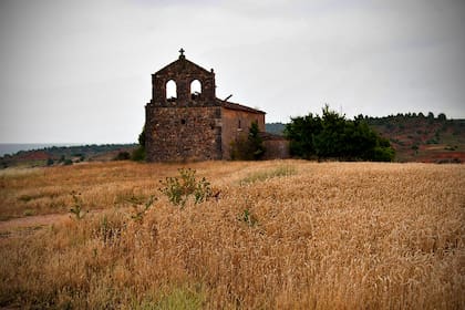 La iglesia saqueada en La Mercadera