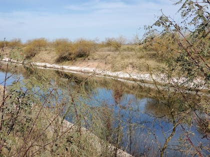 La imagen muestra a la cañada Carrizales antes de la inundación, en San Jerónimo