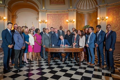 La AB 1951 fue firmada por el gobernador Gavin Newsom el 16 de julio