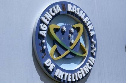 La ABIN es un organismo que no tiene buena imagen en el país, debido a que lo largo de la historia ha estado bajo la influencia militar.