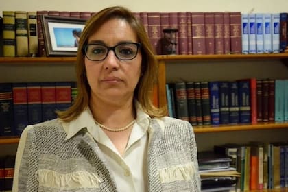 La abogada Adriana García Nieto reemplazará a reemplazará a Juan Carlos Caballero Vidal, procesado por delitos de lesa humanidad en la dictadura