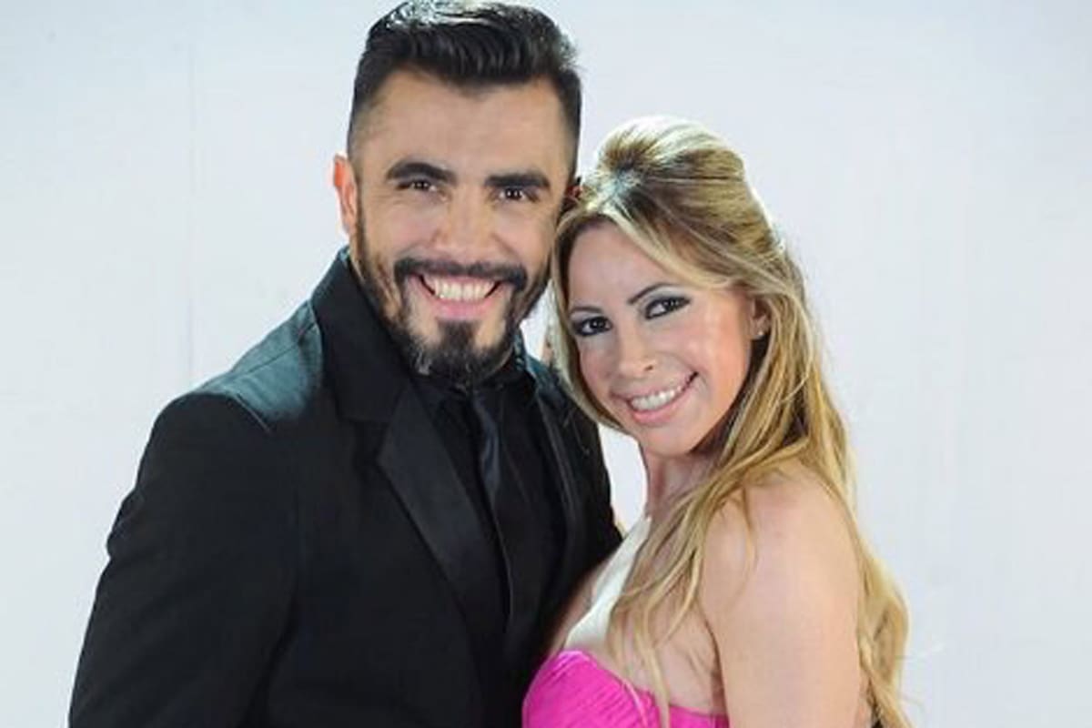 La abogada también es cantante y se animó al baile