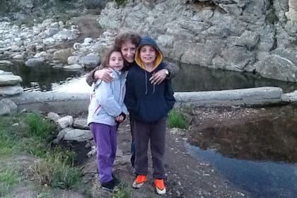 La Abu Tiz les envió un saludo a sus nietos Tomás y Guadalupe