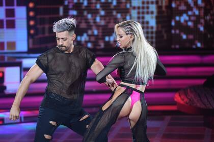 La Academia: el sensual reggaetón de Luciana Salzar que Jimena Barón tildó de “viejo”