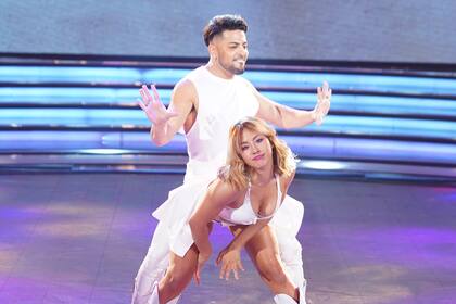 La Academia: la cumbia de Flor Vigna que termino “mareando” a los jurados