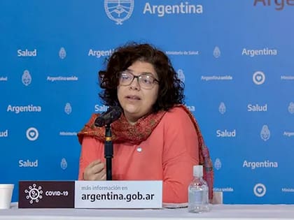 La Academia Nacional de Medicina advierte que los adolescentes podrían tomar la drástica decisión de practicarse una ligadura de trompas o una vasectomía y luego arrepentirse