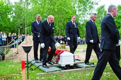 La acción en Gatow fue para brindar una digna sepultura y visibilizar el conflicto.