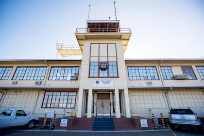 La ACLU demanda para tener acceso a migrantes trasladados a Guantánamo este mes