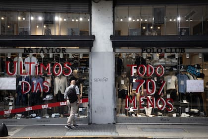 La actividad comercial muestra signos de debilidad en el consumo masivo, no así en el sector de bienes durables