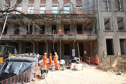 La actividad económica cayó por tercer mes consecutivo en julio