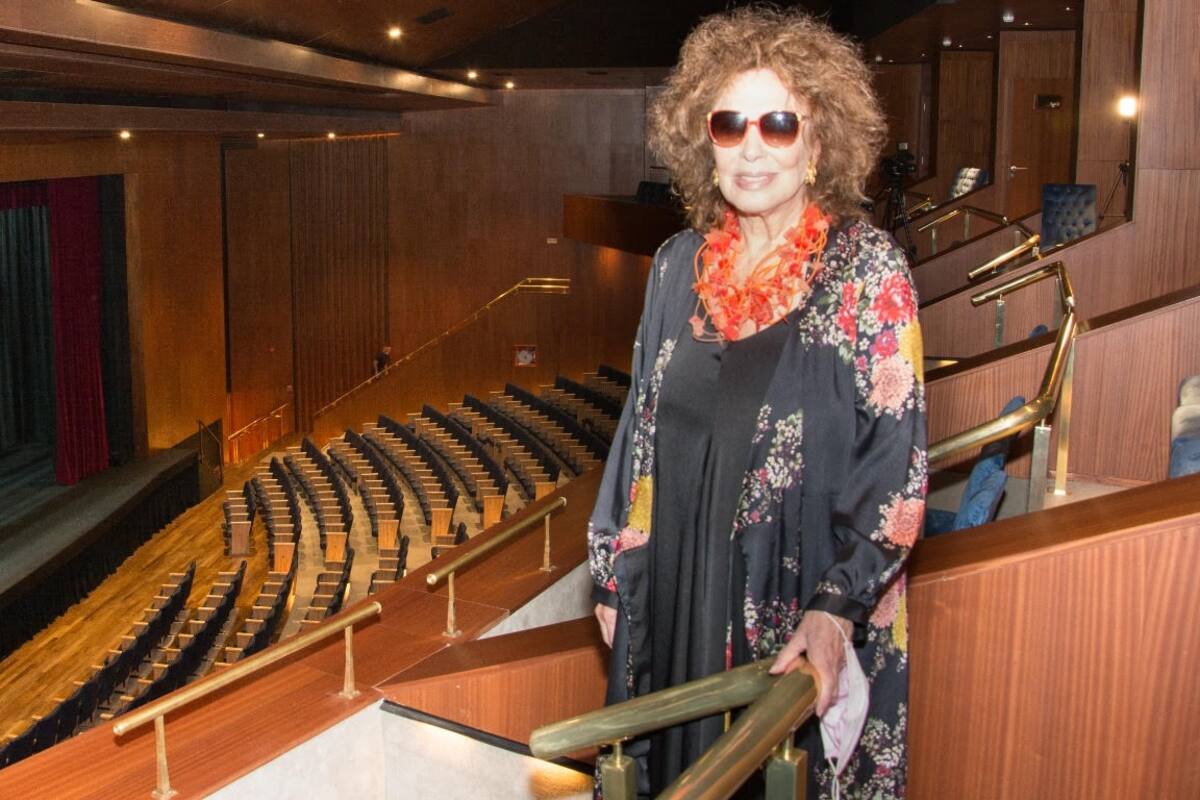 La actriz ahora tiene un palco que lleva su nombre en el teatro Tronador de Mar del Plata (Imagen: gentileza Paula Pazos)
