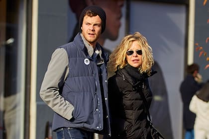 La actriz, años atrás, paseando junto a su hijo Jack Quaid por Manhattan