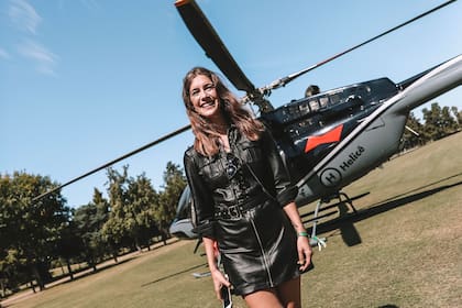 La actriz Clara Alonso voló en helicóptero al Lollapalooza
