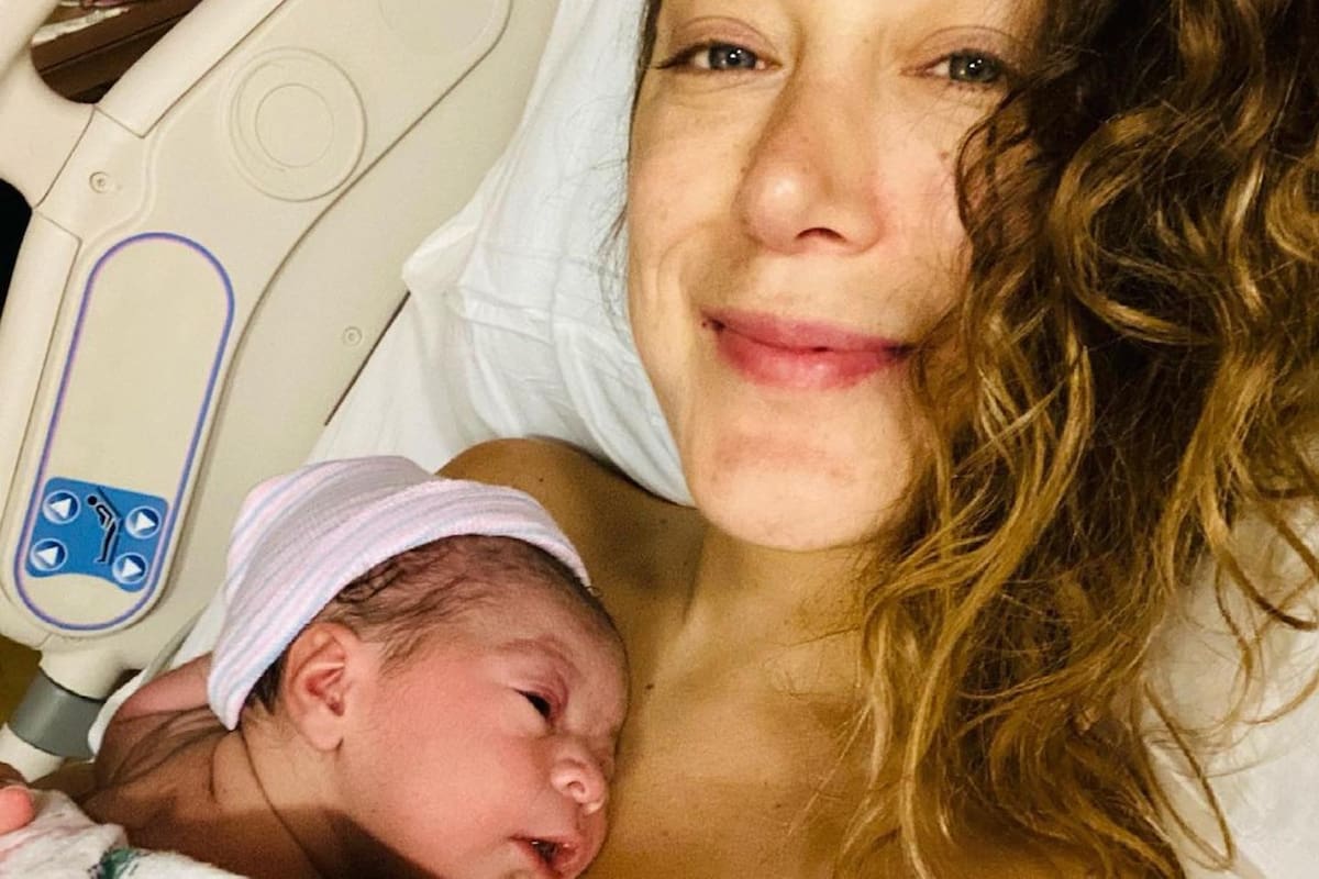 La actriz compartió con sus seguidores de Instagram las primeras horas de vida de su hija