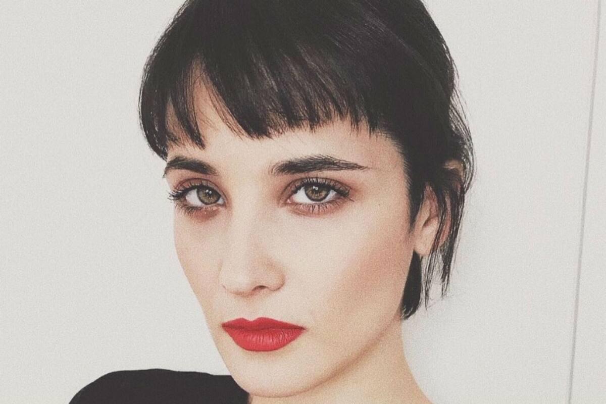 La actriz confesó que no tiene relación con el padre de su hermano, y que eso le ha causado dolor