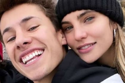 La actriz confirmó el romance por redes sociales