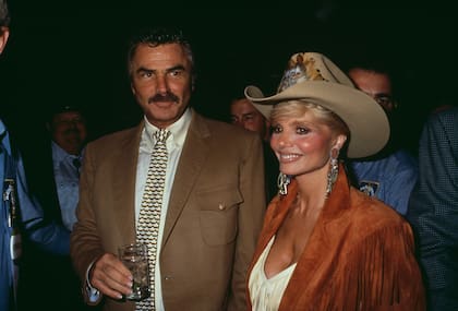 La actriz conoció a Burt Reynolds en el set de Stroker Ace, en 1983