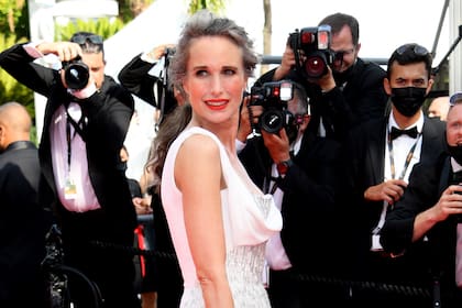 La actriz contó que de ahora en más lucirá su cabello gris, pero que su agente de prensa le dijo que no era una buena idea