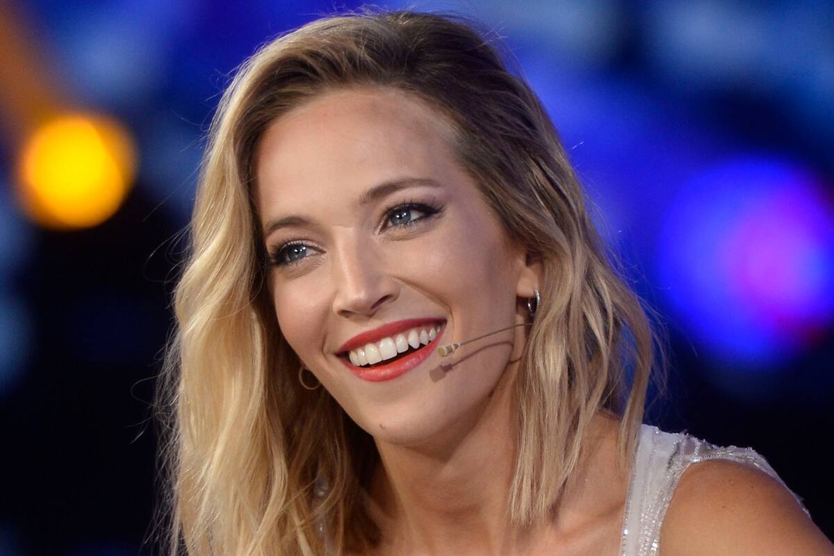 La actriz, de paso por el país por cuestiones laborales, fue la primera invitada de la diva