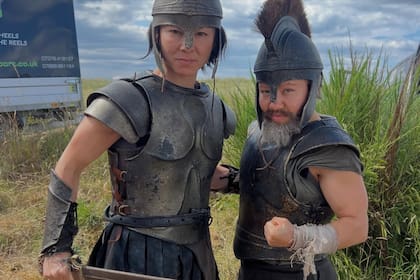 La actriz Devyn Dalton fue la doble de riesgo de Matt Damon en la escena de la batalla con los lestrigones (Foto: Instagram @devyn.dalton)