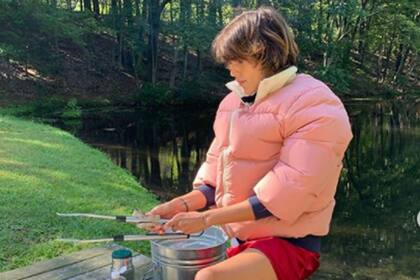 La actriz e influencer está viviendo en una reserva de animales y comparte su nueva día en las redes sociales