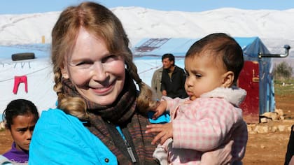 La actriz en 2013, durante una visita a un campo de refugiados sirios en el Líbano