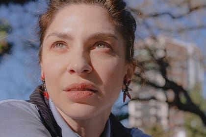 La actriz habló sobre su relación con Juan Darthés durante las grabaciones de Simona y se refirió al polémico posteo de Facundo Arana