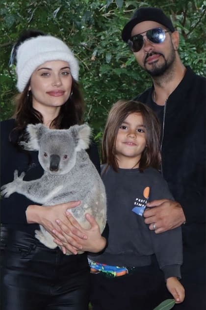 La actriz junto a su pareja, Eduardo Cruz, y el hijo de ambos, Cairo