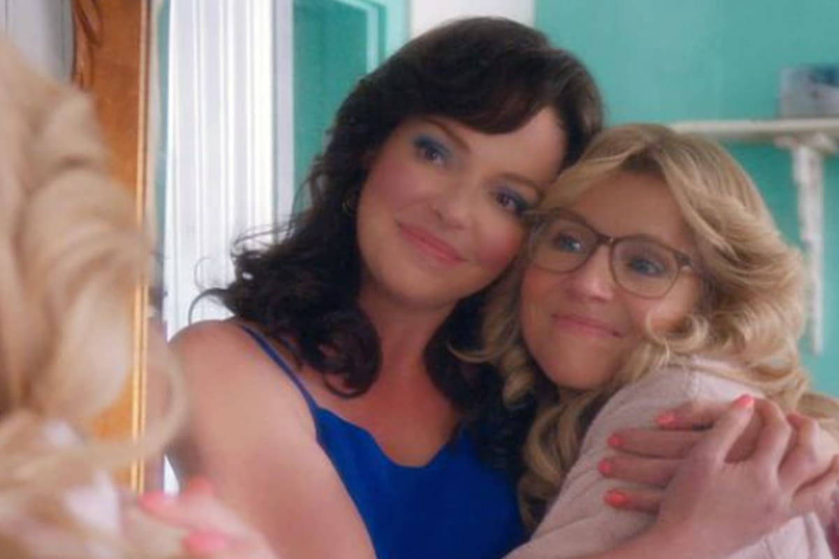 La actriz Katherine Heigl vuelve a protagonizar una ficción en Netflix después de sus papeles en Suits y Grey's Anatomy. El baile de las luciérnagas aborda el vínculo de dos amigas inseparables