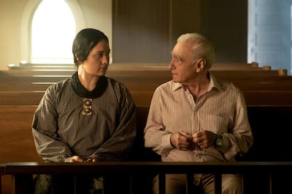La actriz Lily Gladstone y el director Martin Scorsese en el rodaje de "Los asesinos de la luna", que se estrenará el 19 de octubre