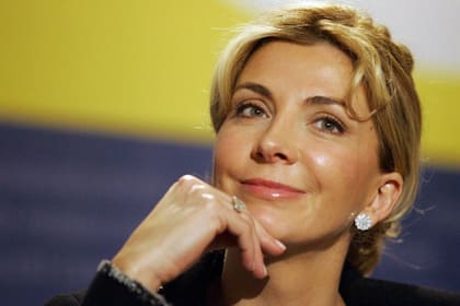 La actriz Natasha Richardson, esposa fallecida de Neeson, murió repentinamente a los 45 años (Archivo)