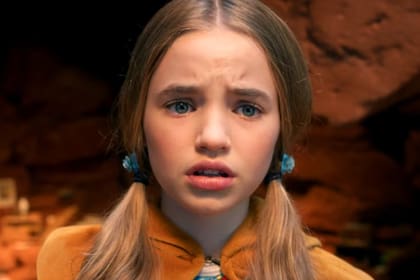 La actriz Nell Fisher interpretó a Holly Wheeler en Stranger Things (Foto: Netflix)