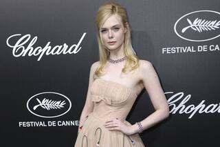 Elle Fanning se desmayó en Cannes y explicó la razón desde Instagram