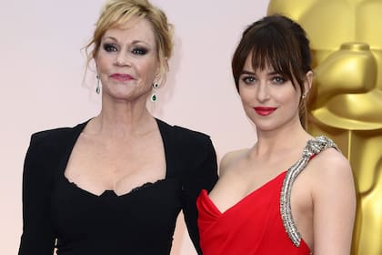 La actriz se mostró muy contenta con su nuevo yerno