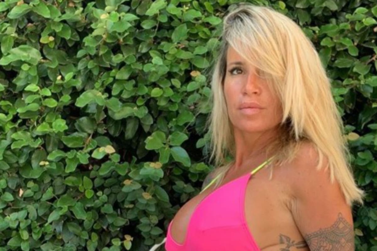 La actriz se mostró muy sensual y habló de cómo cuida su cuerpo