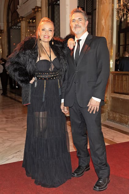 La actriz y cantante Marisol Otero junto a su pareja, el músico y productor Ricardo “Ricky” Zavala