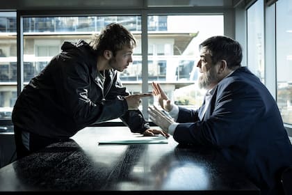 La acusación de abuso sexual contra Javi pone en crisis una relación que excede lo profesional: hay amistad, dependencia, poder y un negocio millonario que ambos intentan sostener