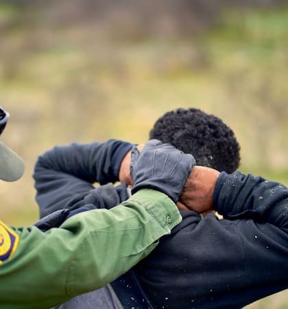 La administración de DeSantis detalló que los agentes floridenses realizaron más de 600 detenciones en la frontera de Texas