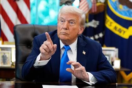 La administración de presidente Donald Trump justifica que el uso de máscaras se centra en la seguridad de los agentes federales