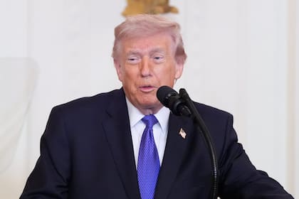 La administración Trump instó a los ciudadanos estadounidenses a evitar los viajes a 14 países, cinco con alerta roja, ocho con alerta naranja y Egipto en el nivel 2