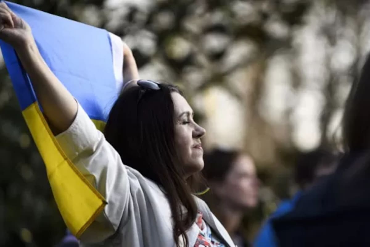 La adopción de sanciones fue recibida con titulares en todo el mundo, sugiriendo que Suiza había abandonado la neutralidad