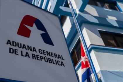 La aduana cubana busca bajar los casos de contrabando en 2025