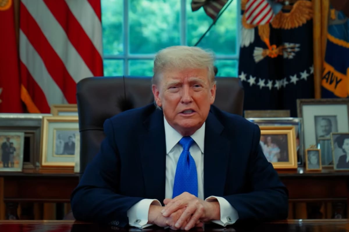 La advertencia de Donald Trump a los migrantes que logran la naturalización estadounidense