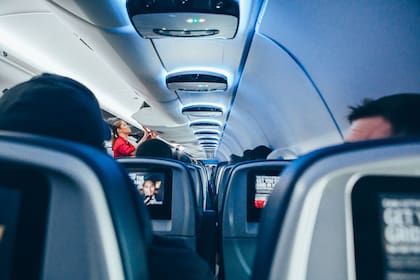 La aerolínea informó que el vuelo llegó a su destino sin inconvenientes, a pesar de los disturbios
