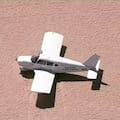 Le falló el motor de la avioneta, tuvo que aterrizar de urgencia sobre una playa y el video de la maniobra dio la vuelta al mundo