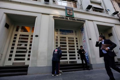 La AFA, con sede en calle viamonte