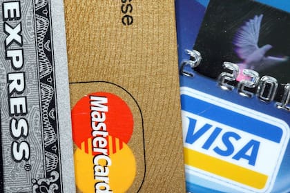 La AFIP le devolvió a los contribuyentes $ 1500 millones en el año por los gastos en el exterior con tarjetas de crédito