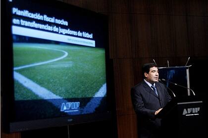La AFIP tomó una resolusión para regular los pases en el fútbol