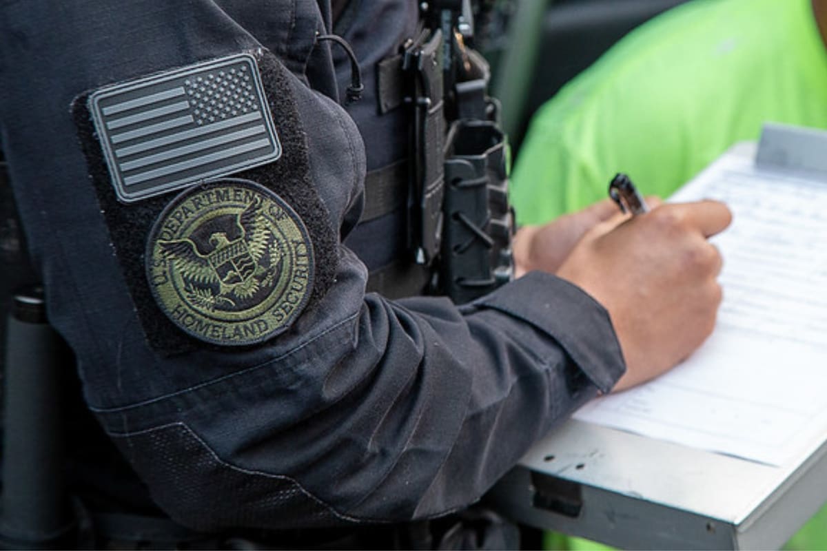 La agencia migratoria planea implementar una política que elimina el derecho a fianza para personas sin estatus legal