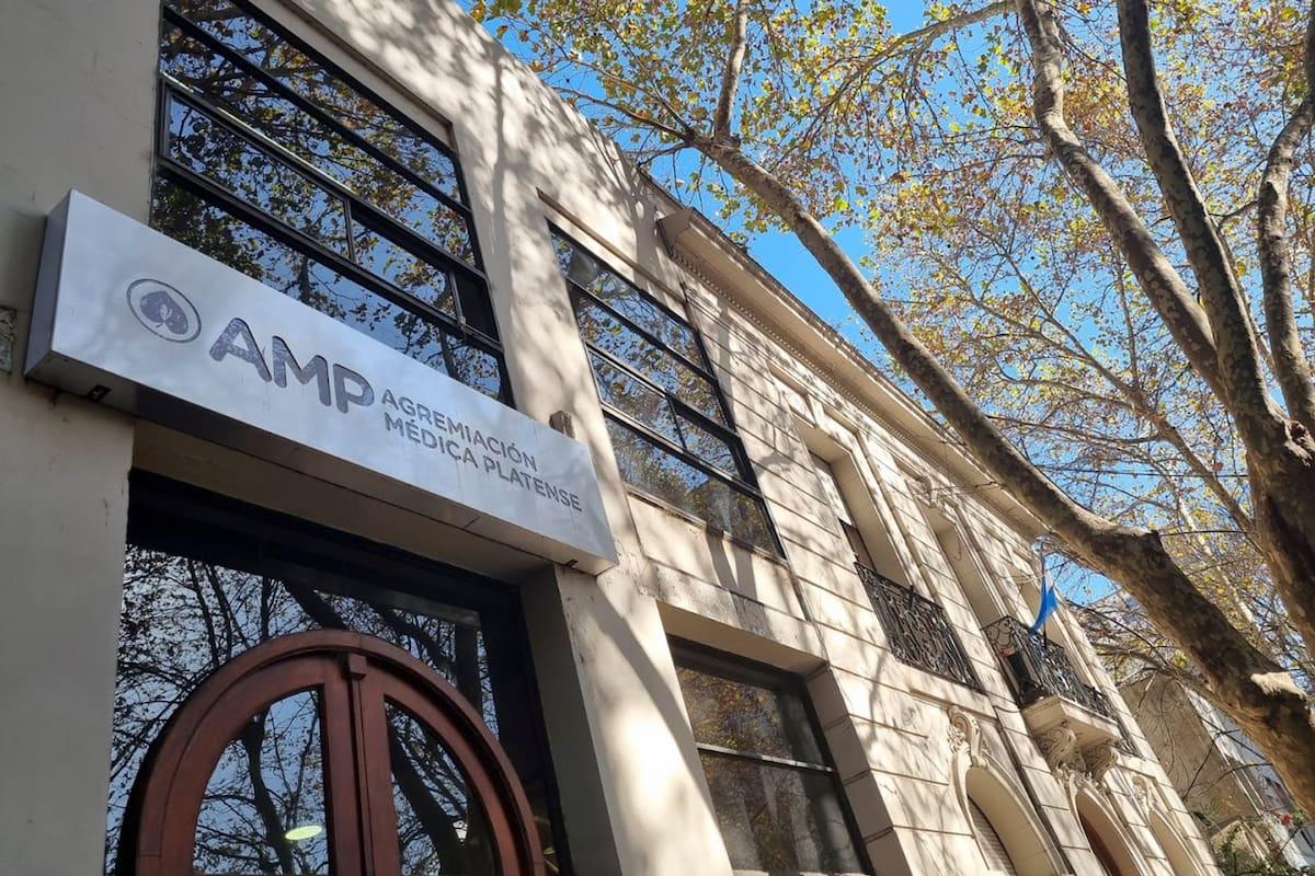 La Agremiación Médica Platense habla de profesionales "saqueados imprudentemente"
